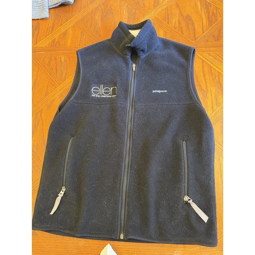 Patagonia Synchilla Unisex Vest The Ellen Degeneres Show Size M Black Fleece